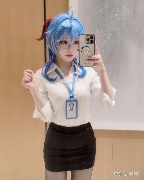 解析“咬人喵”你不知道的事-第4张图片 解析“咬人喵”你不知道的事-第4张图片